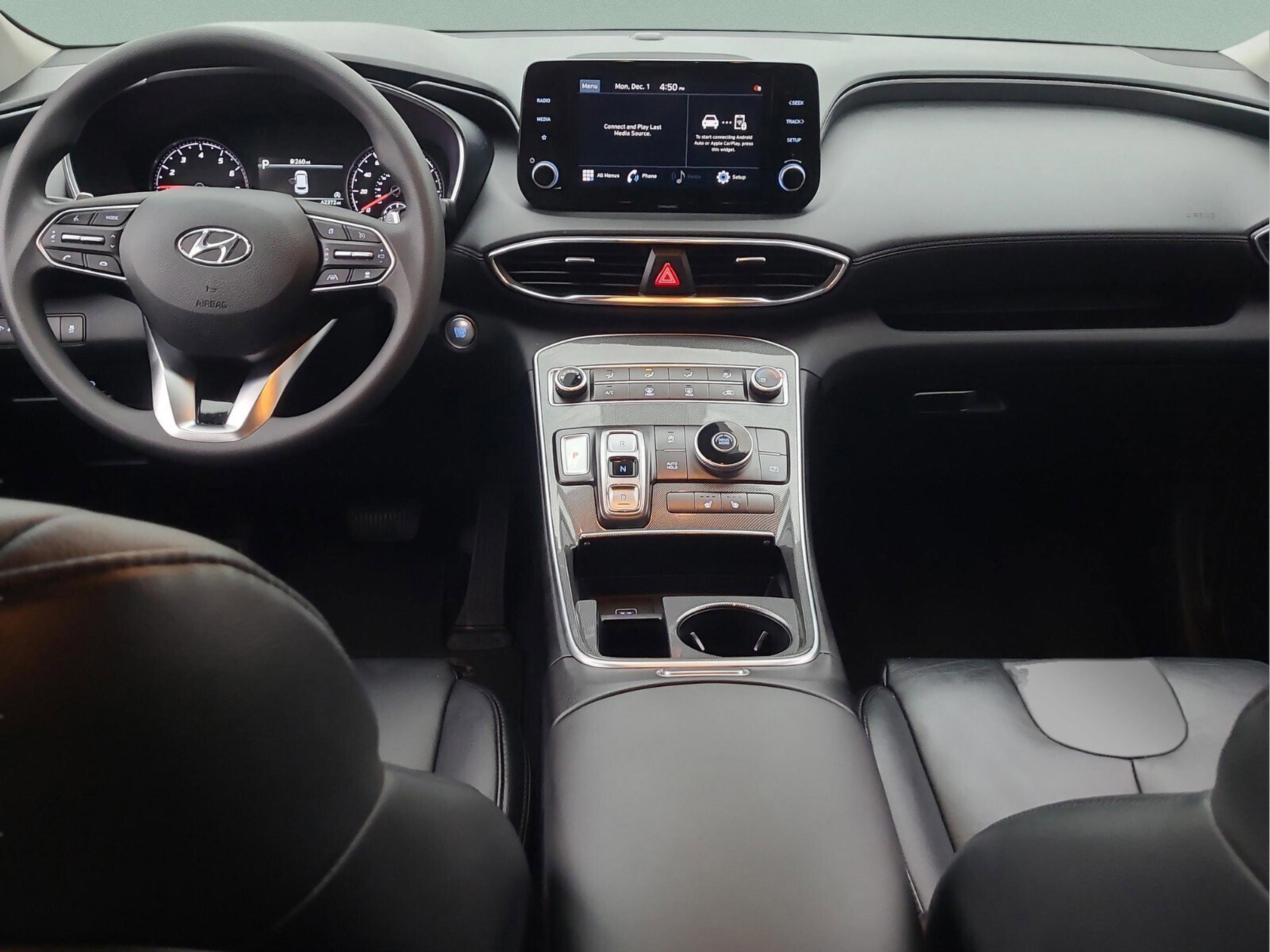 Used 2022 Hyundai Santa Fe SEL w/ Cargo Package image 13