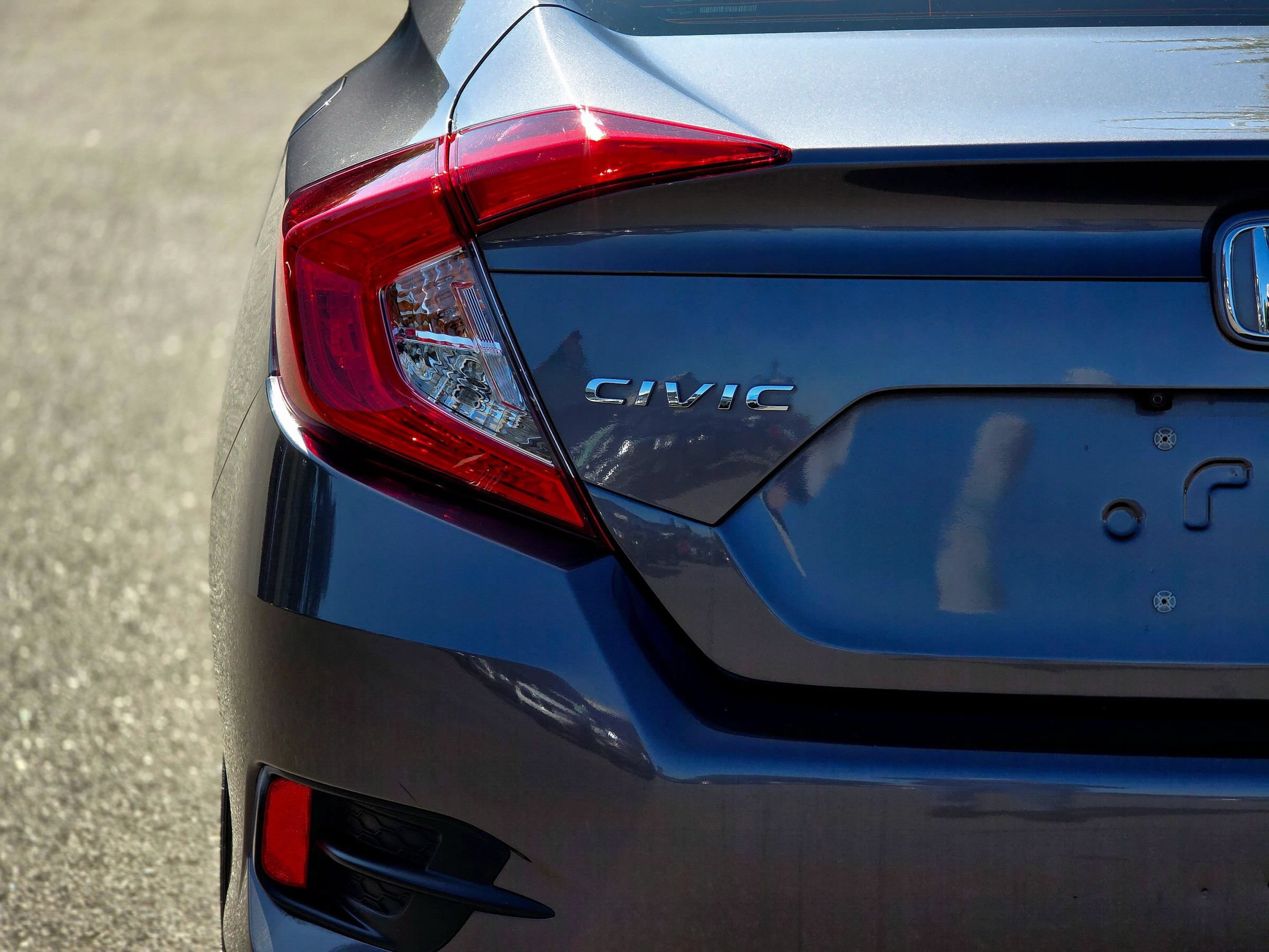 Used 2021 Honda Civic LX image 10