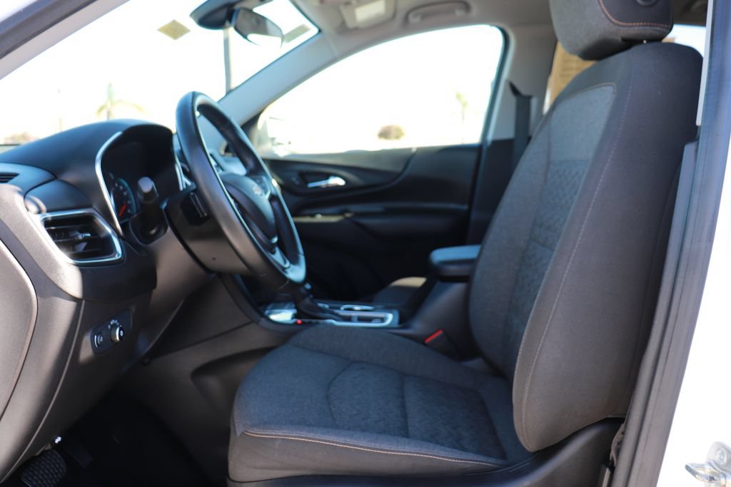 Used 2024 Chevrolet Equinox LT FWD image 12