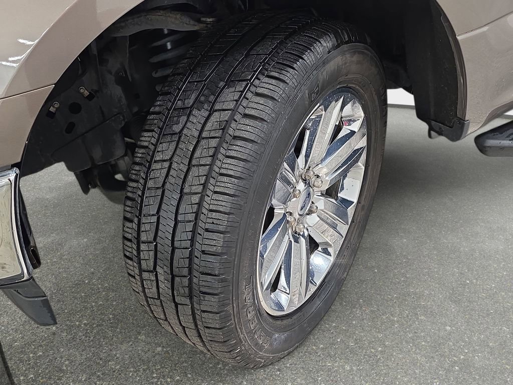 Used 2019 Ford F150 XLT w/ Equipment Group 302A Luxury image 30