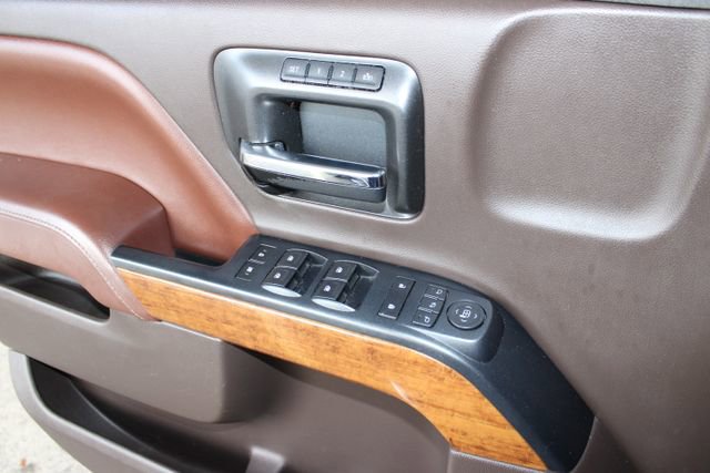 Used 2015 Chevrolet Silverado 3500 High Country w/ Duramax Plus Package image 18