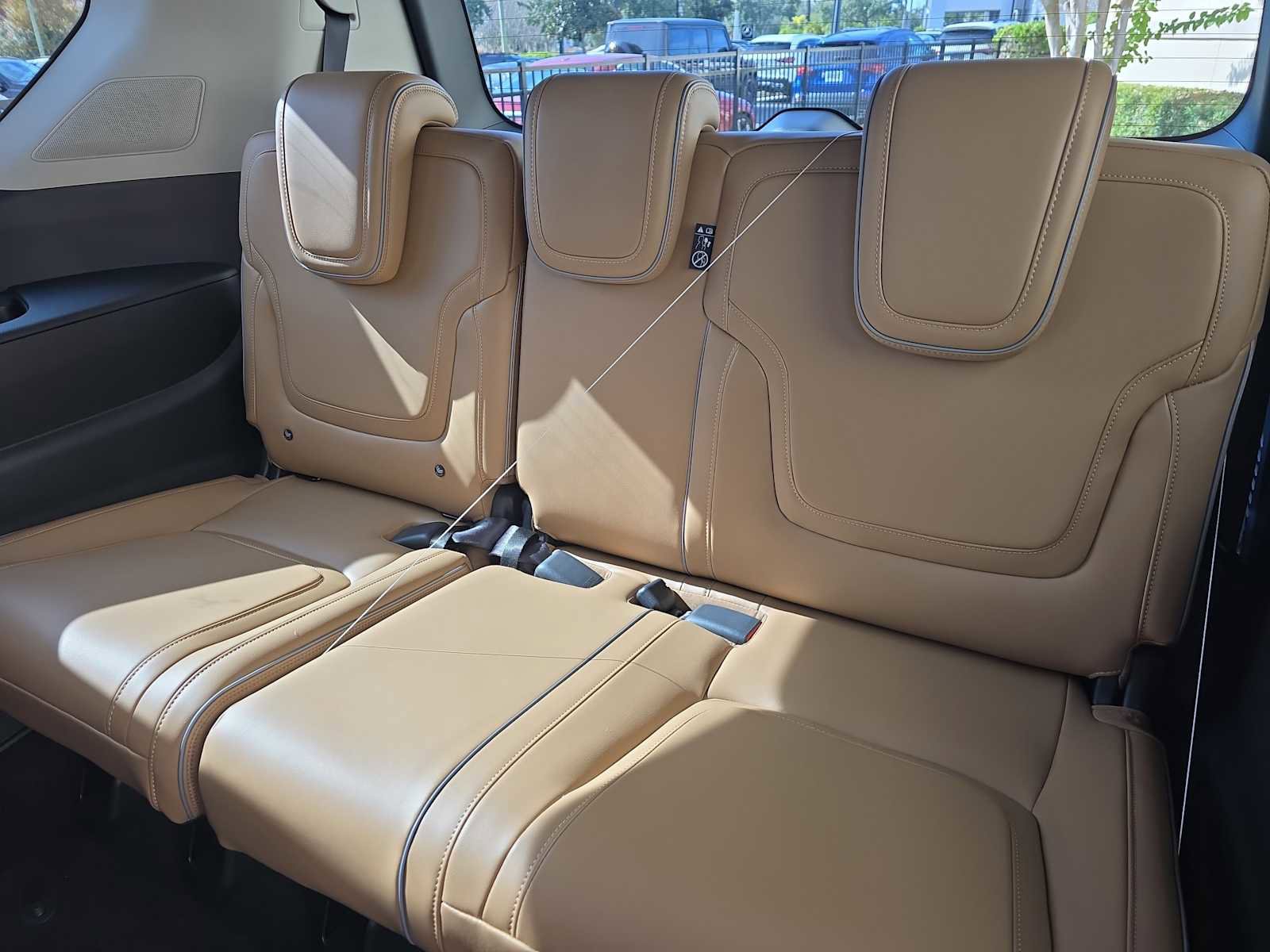 New 2026 INFINITI QX80 Luxe w/ Cargo Package image 10