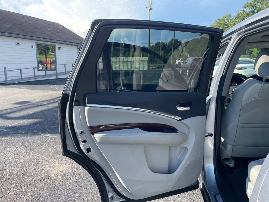Used 2016 Acura MDX FWD image 16