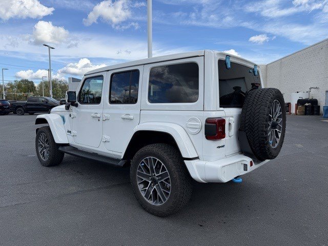 Used 2024 Jeep Wrangler High Altitude image 11