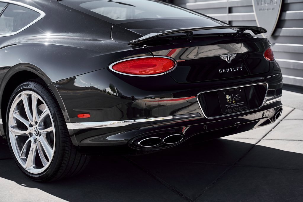 Used 2022 Bentley Continental GT image 10