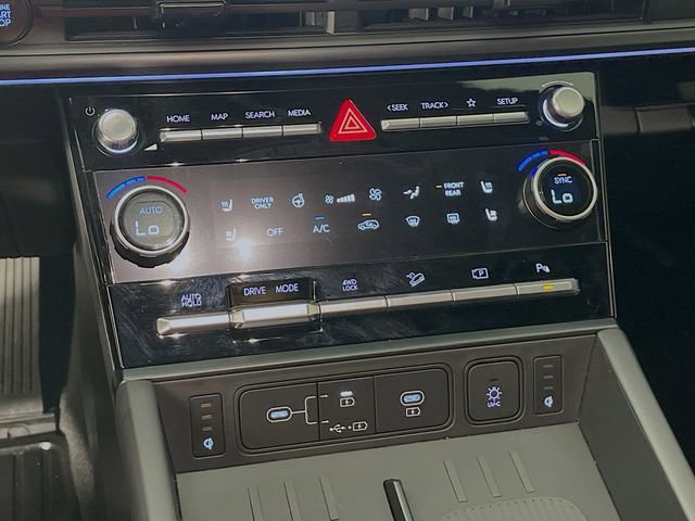 Used 2024 Hyundai Santa Fe Calligraphy image 17