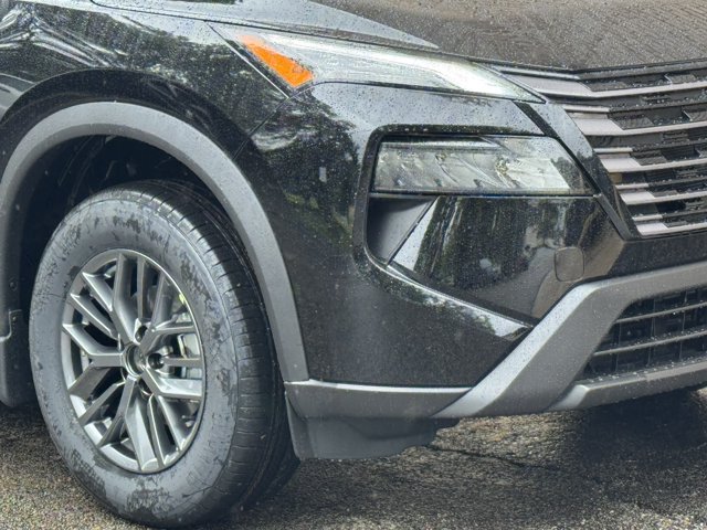 New 2026 Nissan Rogue S FWD image 7