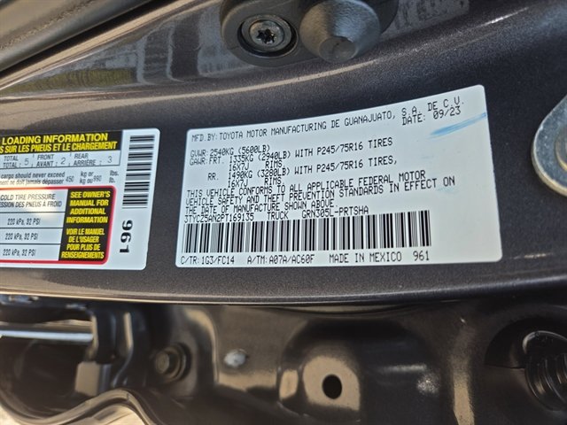 Used 2023 Toyota Tacoma SR5 w/ Technology Package AWD/4WD image 12
