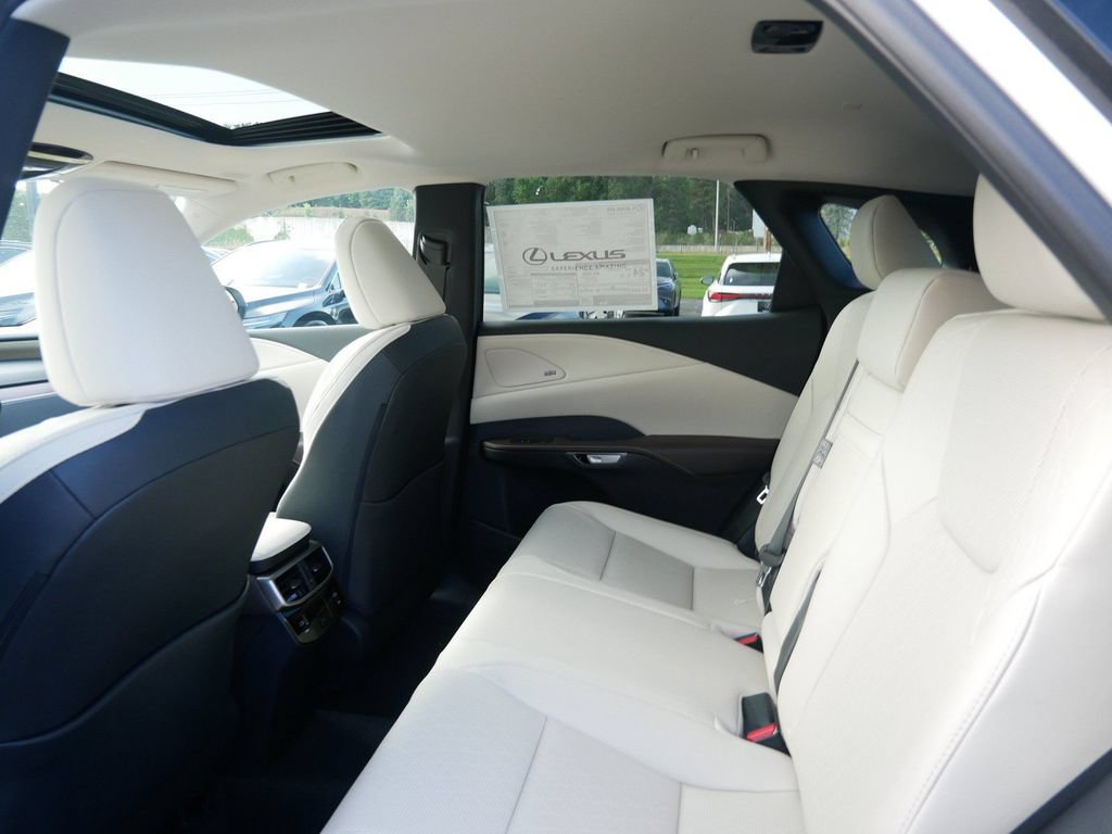New 2026 Lexus RX 350 Premium Plus w/ Convenience Package AWD/4WD image 11