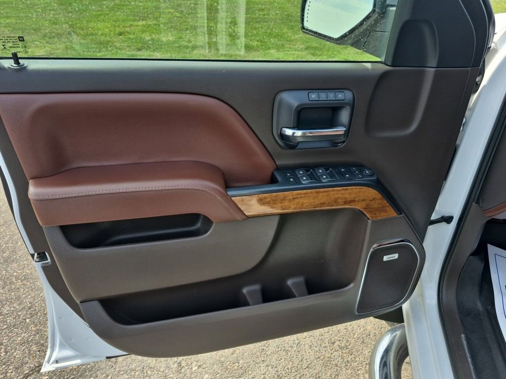Used 2018 Chevrolet Silverado 1500 High Country image 10
