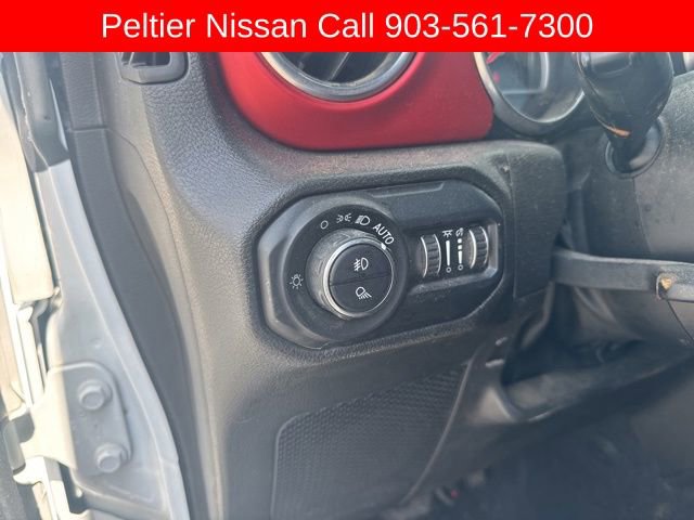 Used 2022 Jeep Gladiator Rubicon w/ Trailer Tow Package AWD/4WD image 12