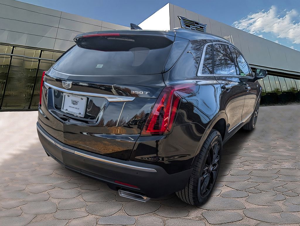New 2026 Cadillac XT5 Luxury w/ LPO, Bronce Accent Package FWD image 4
