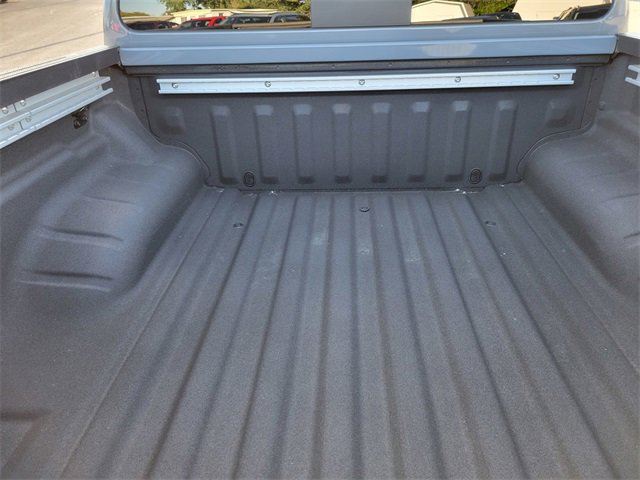 New 2026 Nissan Frontier PRO-4X w/ Pro-4x Convenience Package image 17
