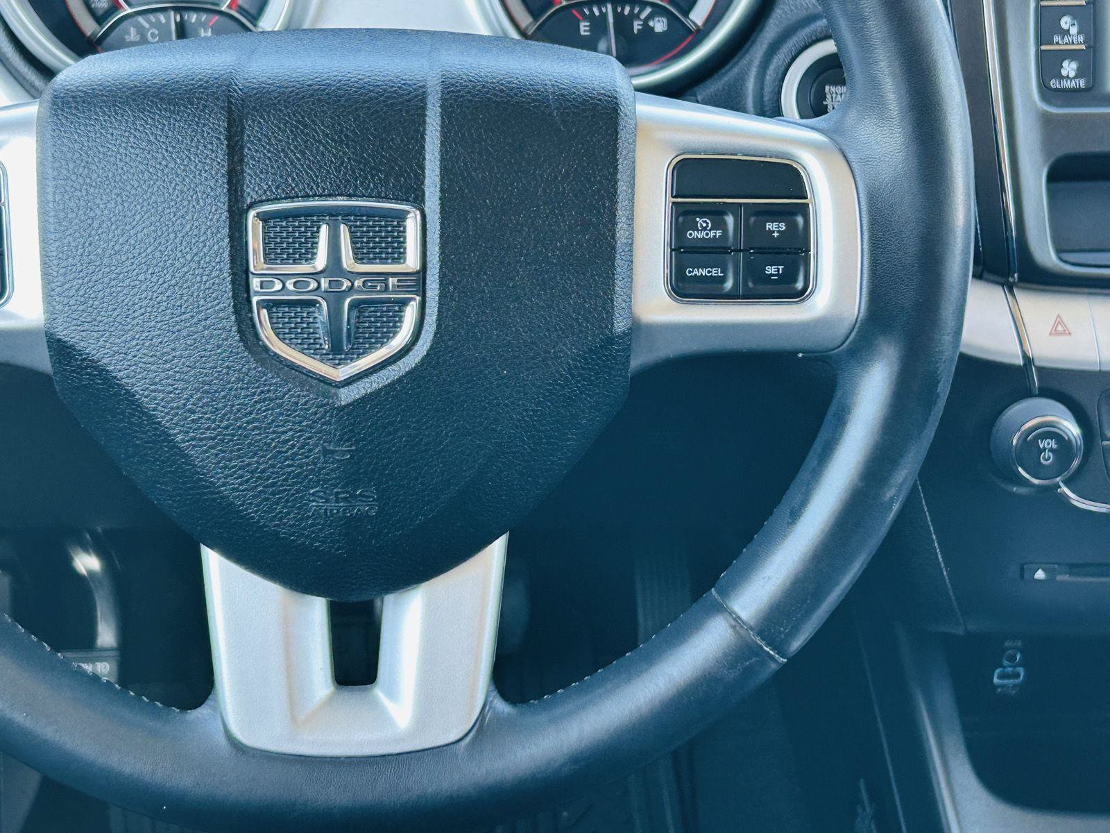 Used 2018 Dodge Journey SE w/ Connectivity Group FWD image 11
