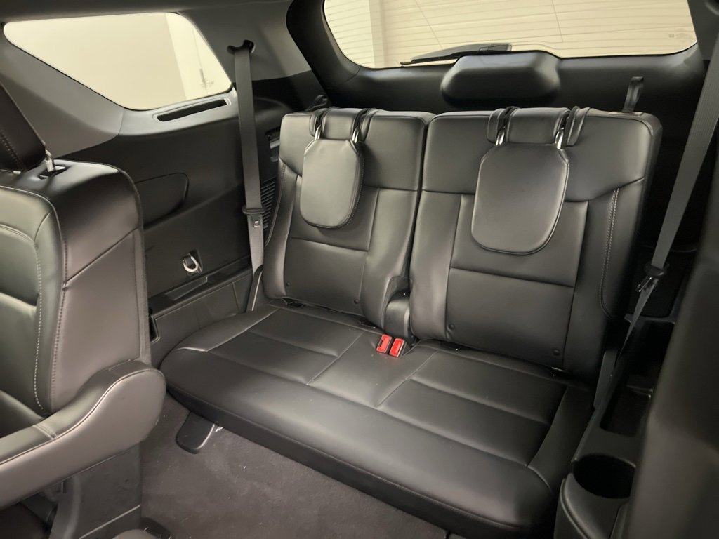 Certified 2023 Ford Explorer XLT w/ Equipment Group 202A image 29