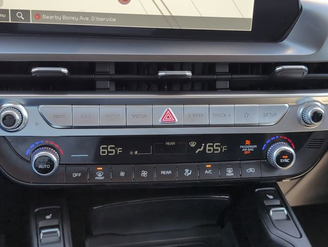 Used 2025 Kia Telluride S image 19