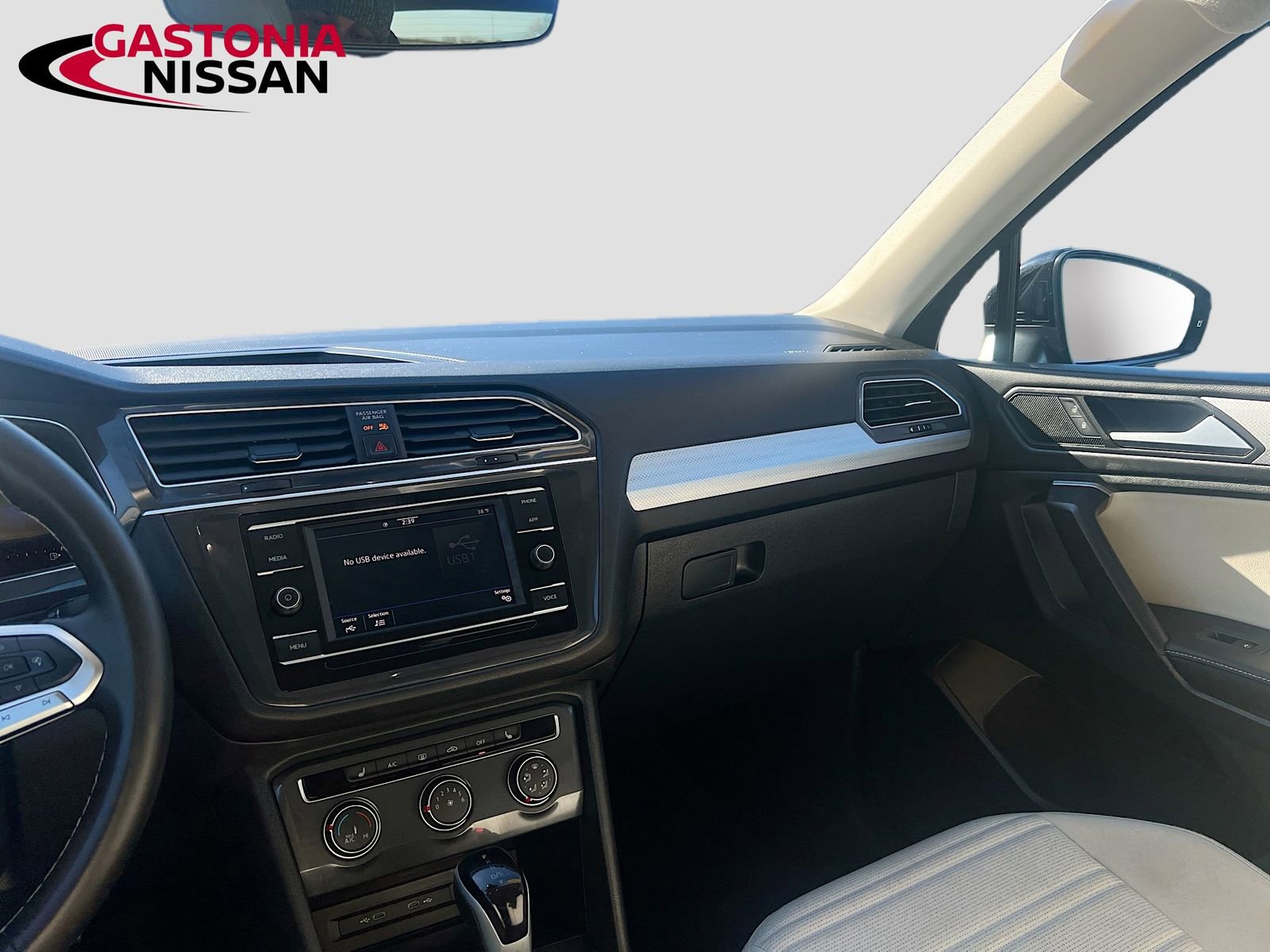 Used 2024 Volkswagen Tiguan S image 30