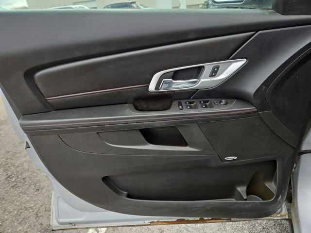 Used 2015 GMC Terrain SLE image 14