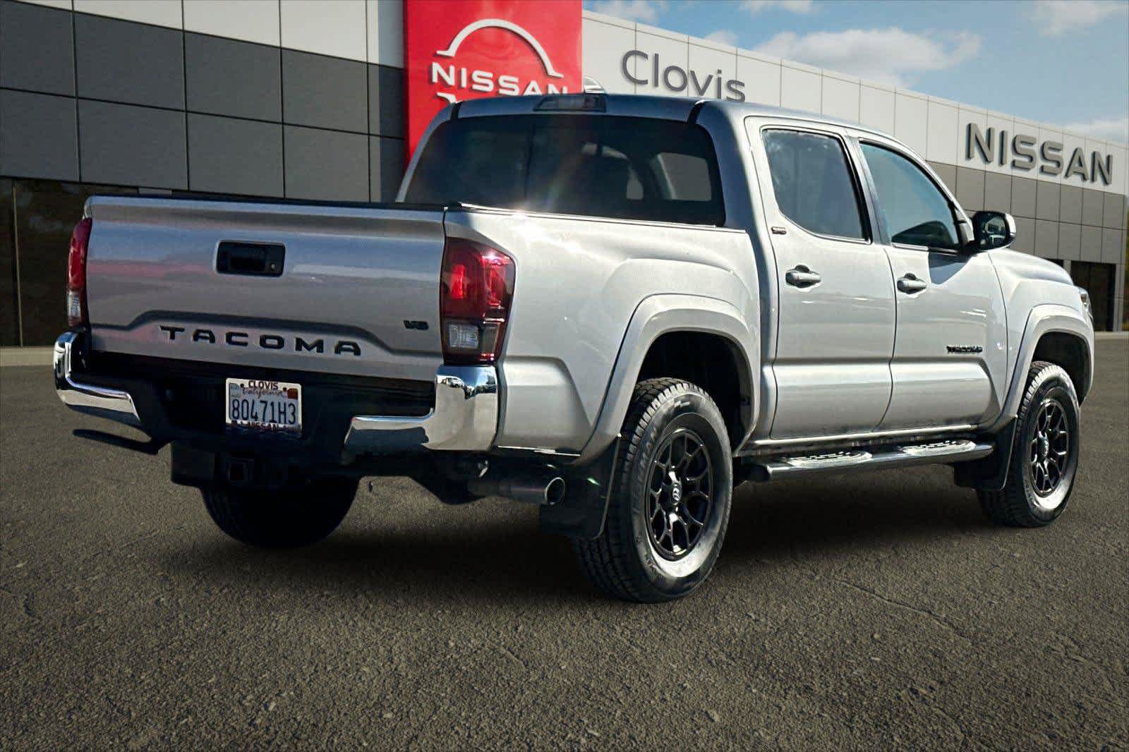 Used 2021 Toyota Tacoma SR5 RWD image 3