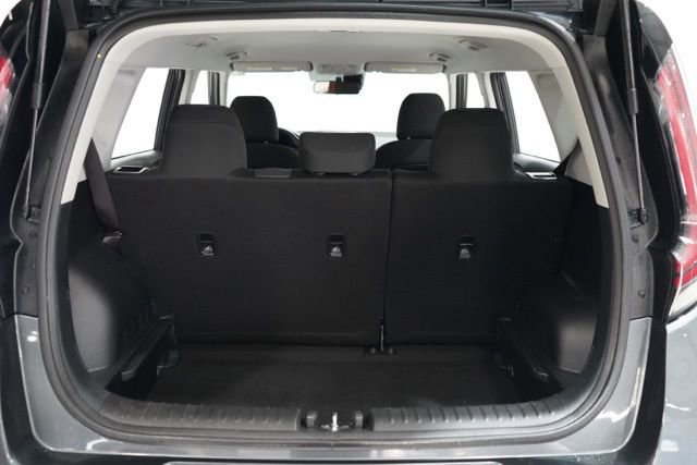 Used 2025 Kia Soul LX w/ LX Technology Package image 32