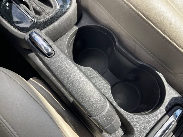 Used 2017 Buick Encore Essence FWD image 22