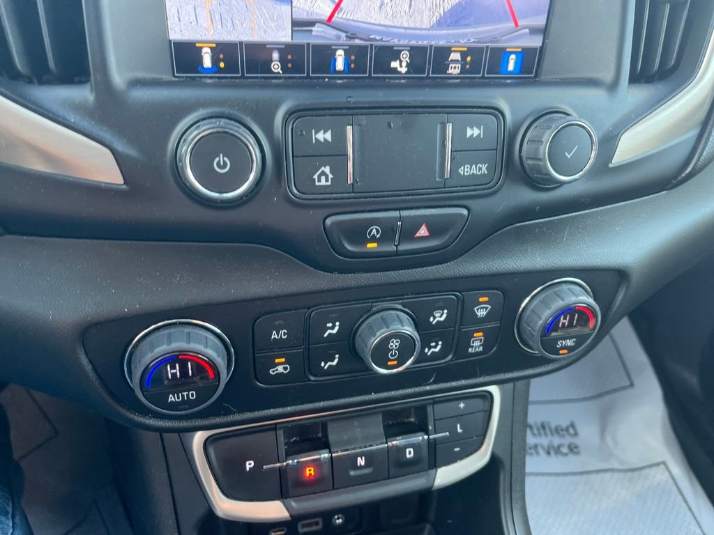 Used 2022 GMC Terrain Denali w/ Denali Premium Package image 15