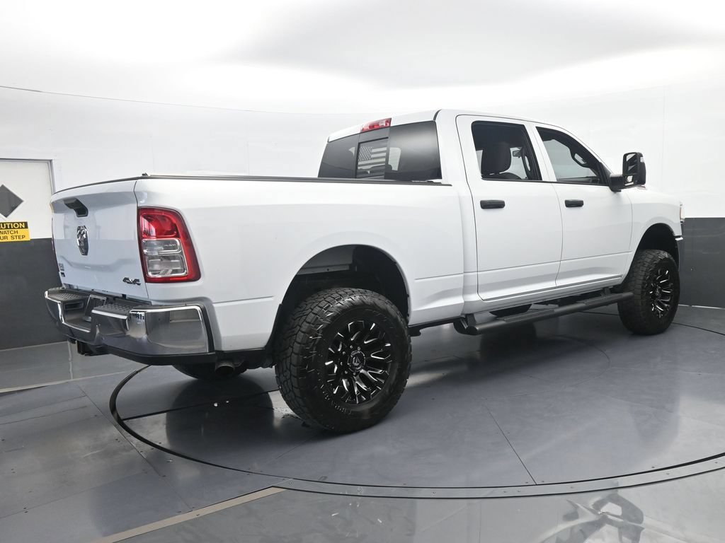 Used 2024 RAM 2500 Tradesman w/ Chrome Appearance Group AWD/4WD image 6