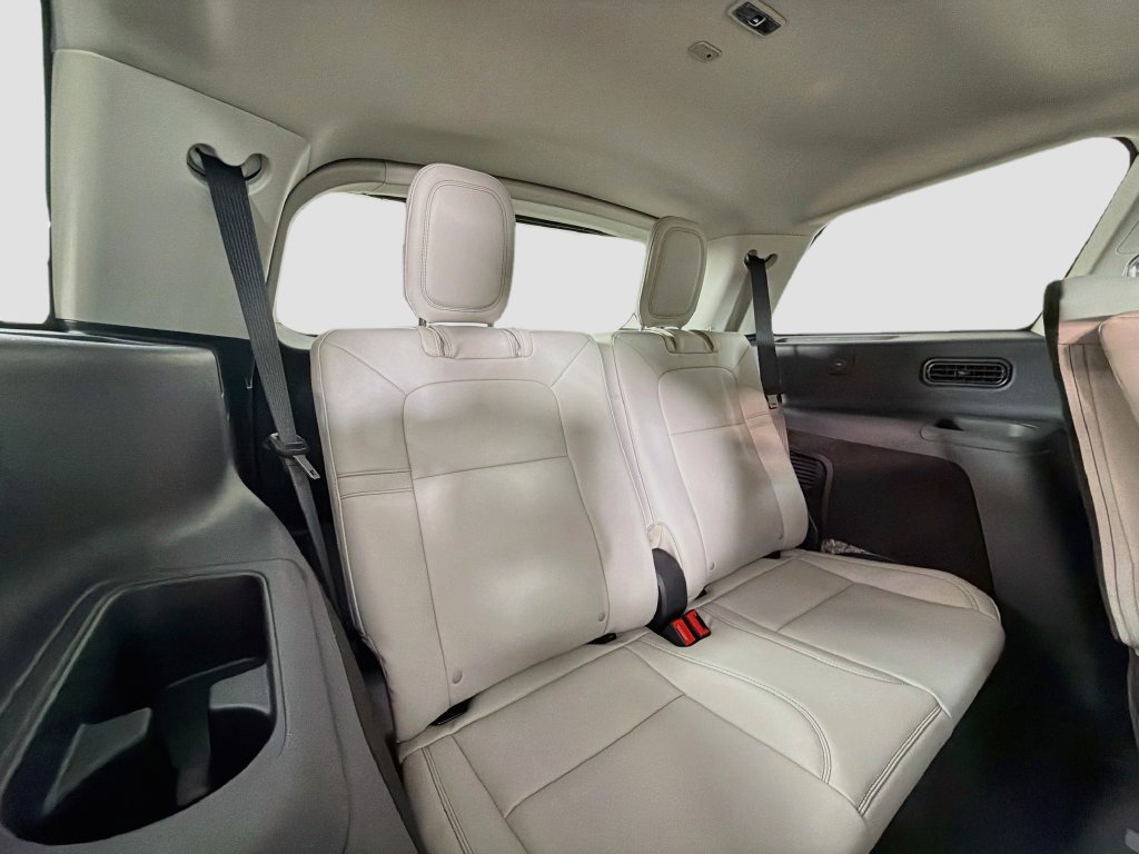 New 2027 Lincoln Aviator 2WD image 35