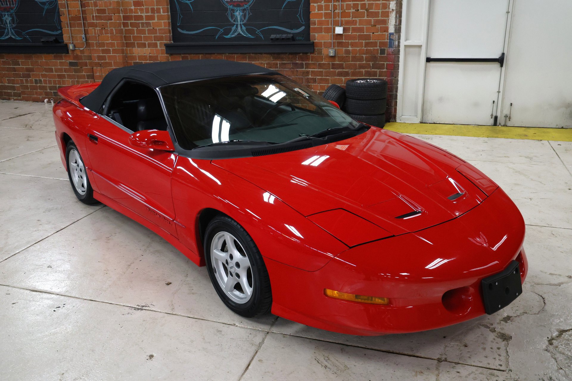 Used 1995 Pontiac Firebird Trans Am image 9