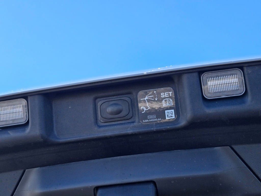 Certified 2025 Ford Mustang Mach-E Premium image 17