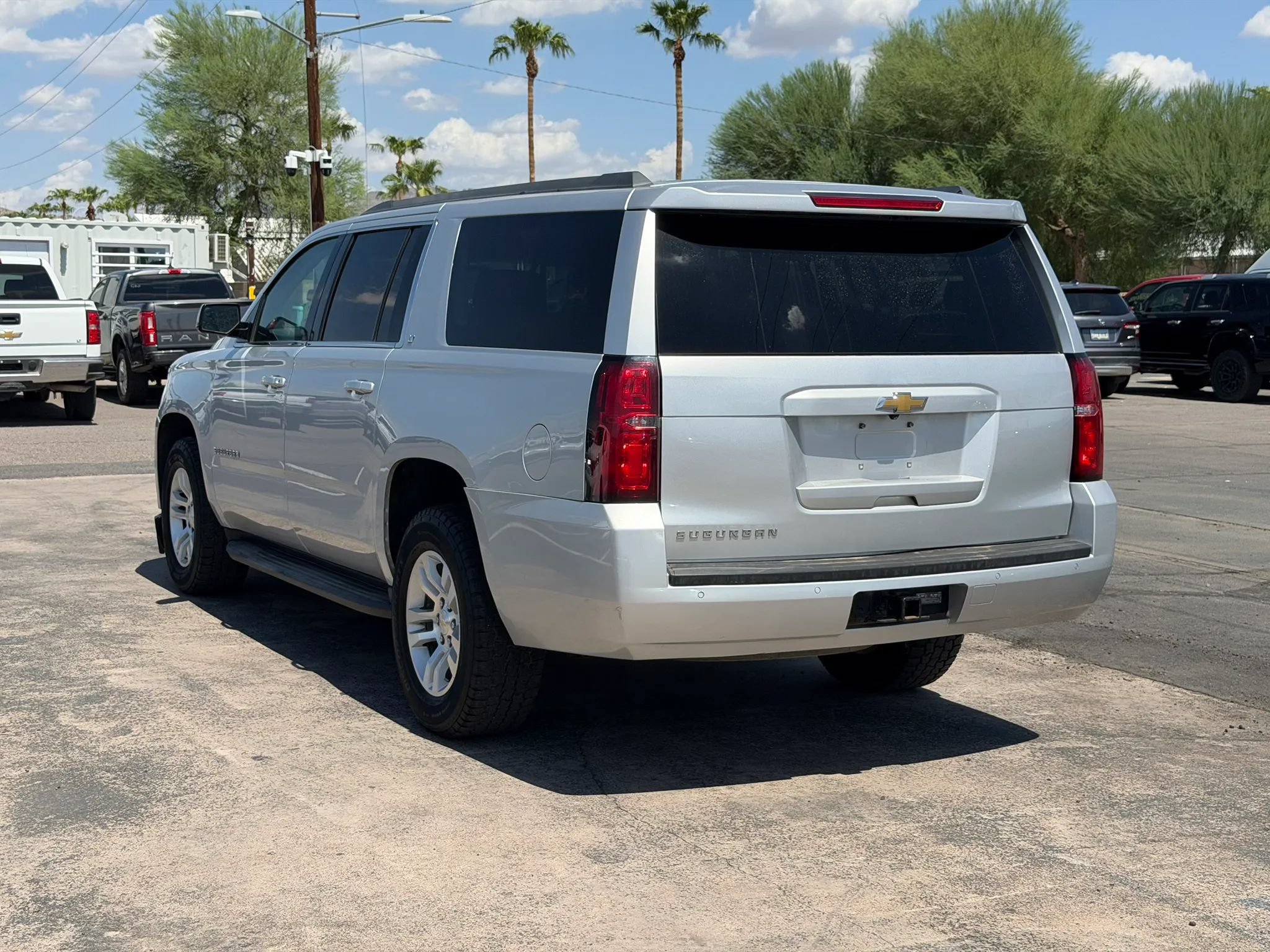 Used 2015 Chevrolet Suburban LT w/ Max Trailering Package AWD/4WD image 4