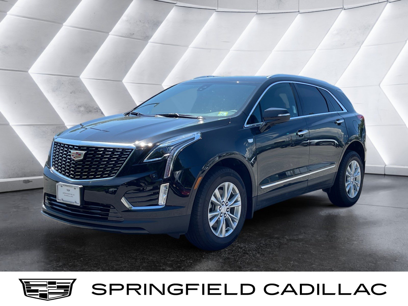 New 2026 Cadillac XT5 Luxury w/ LPO, Floor Liner Package