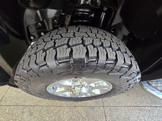 Certified 2024 RAM 3500 Big Horn w/ Sport Appearance Package AWD/4WD image 35