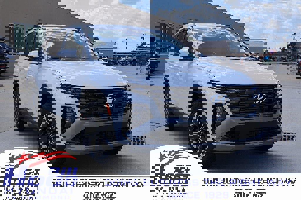 New 2026 Hyundai Tucson SEL