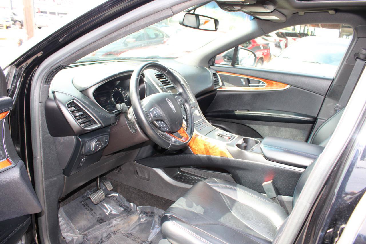 Used 2018 Lincoln MKX Reserve AWD/4WD image 13