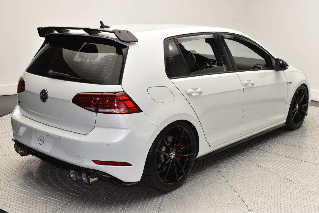 Used 2019 Volkswagen Golf R 4-Door AWD/4WD image 5