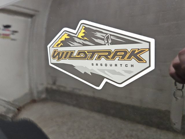 Used 2024 Ford Bronco Wildtrak AWD/4WD image 35
