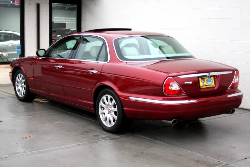 Used 2004 Jaguar XJ8 XJ8 image 11