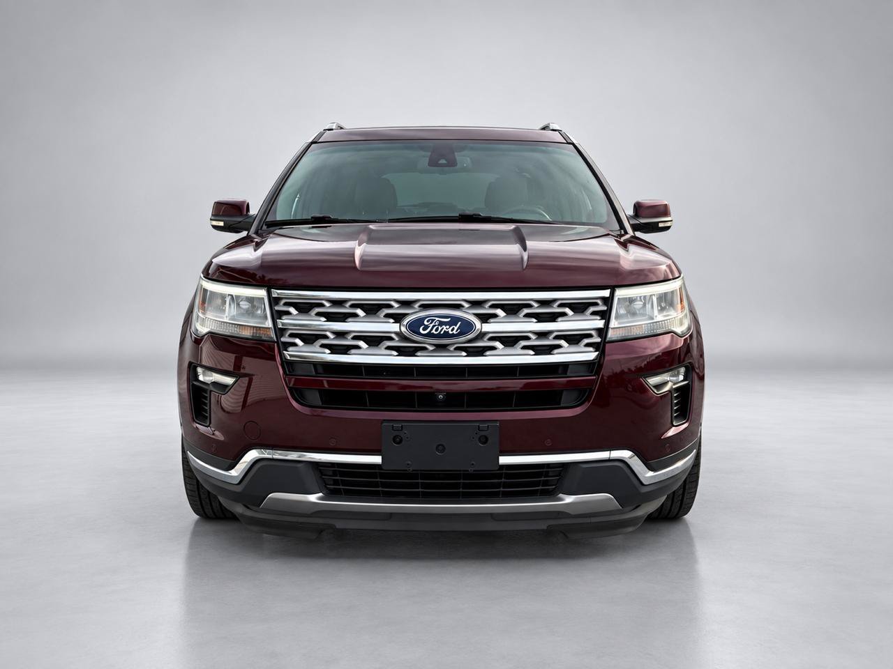 Used 2018 Ford Explorer Limited w/ Equipment Group 301A AWD/4WD image 8