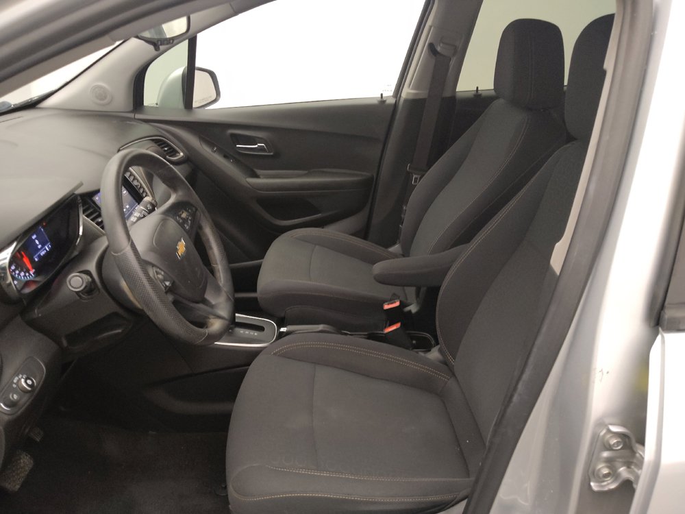 Used 2020 Chevrolet Trax LS w/ Tint and Cruise Package FWD image 17
