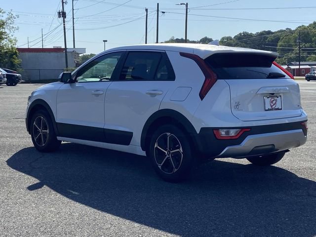 New 2025 Kia Niro LX FWD image 4