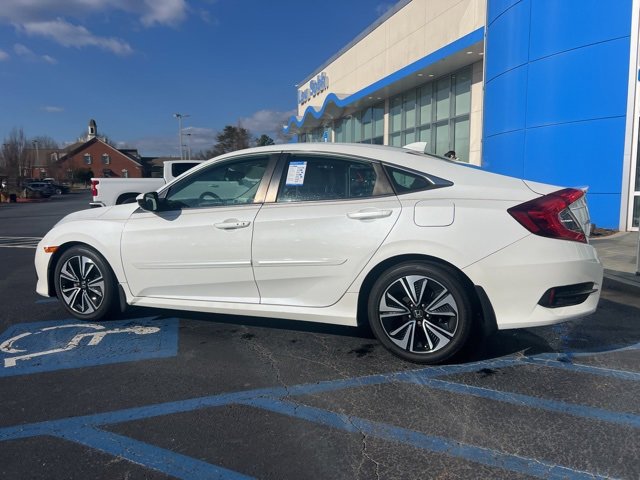 Certified 2018 Honda Civic EX-T image 9