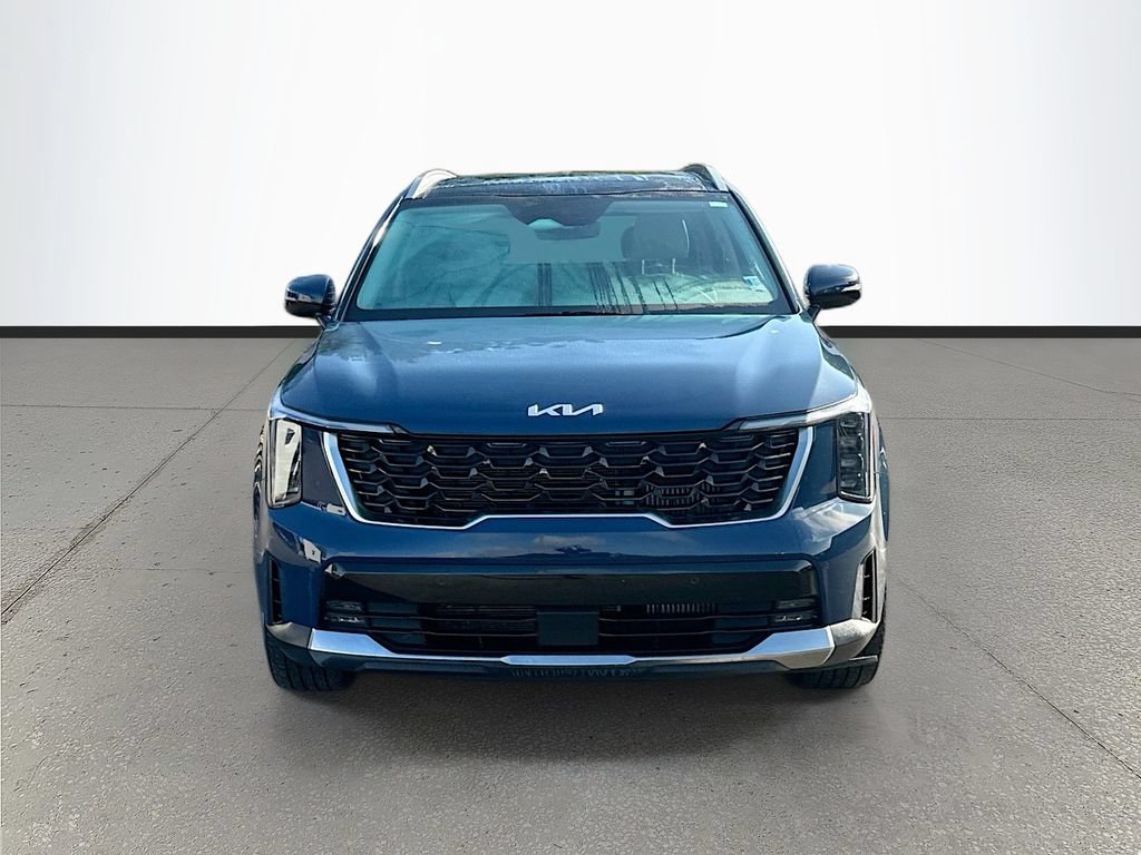 Certified 2025 Kia Sorento EX w/ Panoramic Sunroof Package FWD image 2