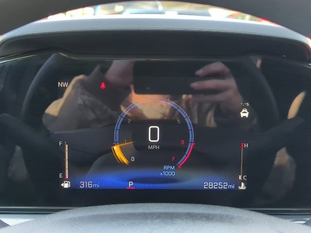 Certified 2025 Chevrolet Trax LT image 10