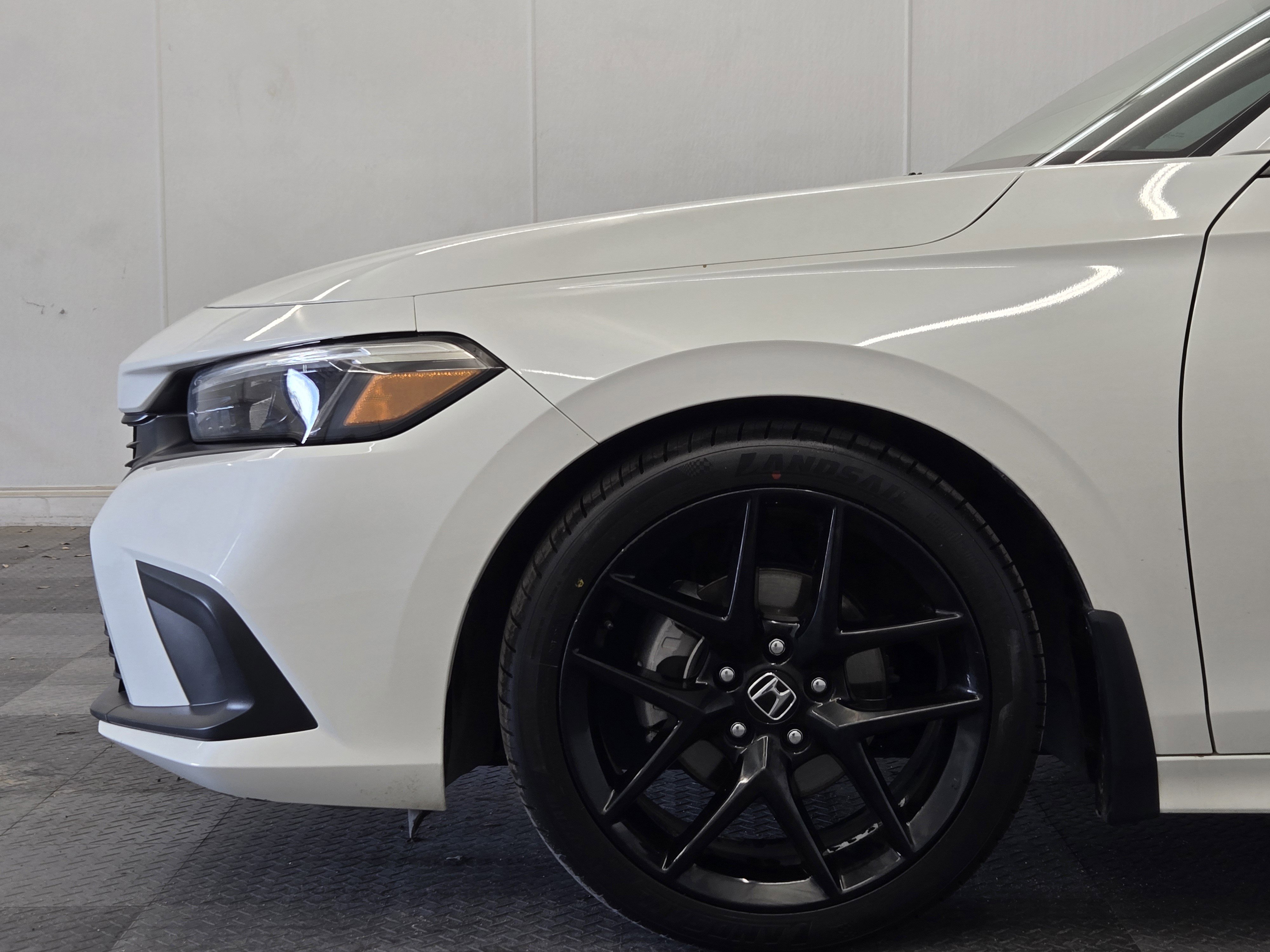 Used 2024 Honda Civic Sport image 9