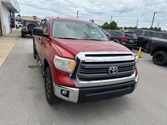 Used 2014 Toyota Tundra SR5 w/ TRD Off Road Package AWD/4WD image 22