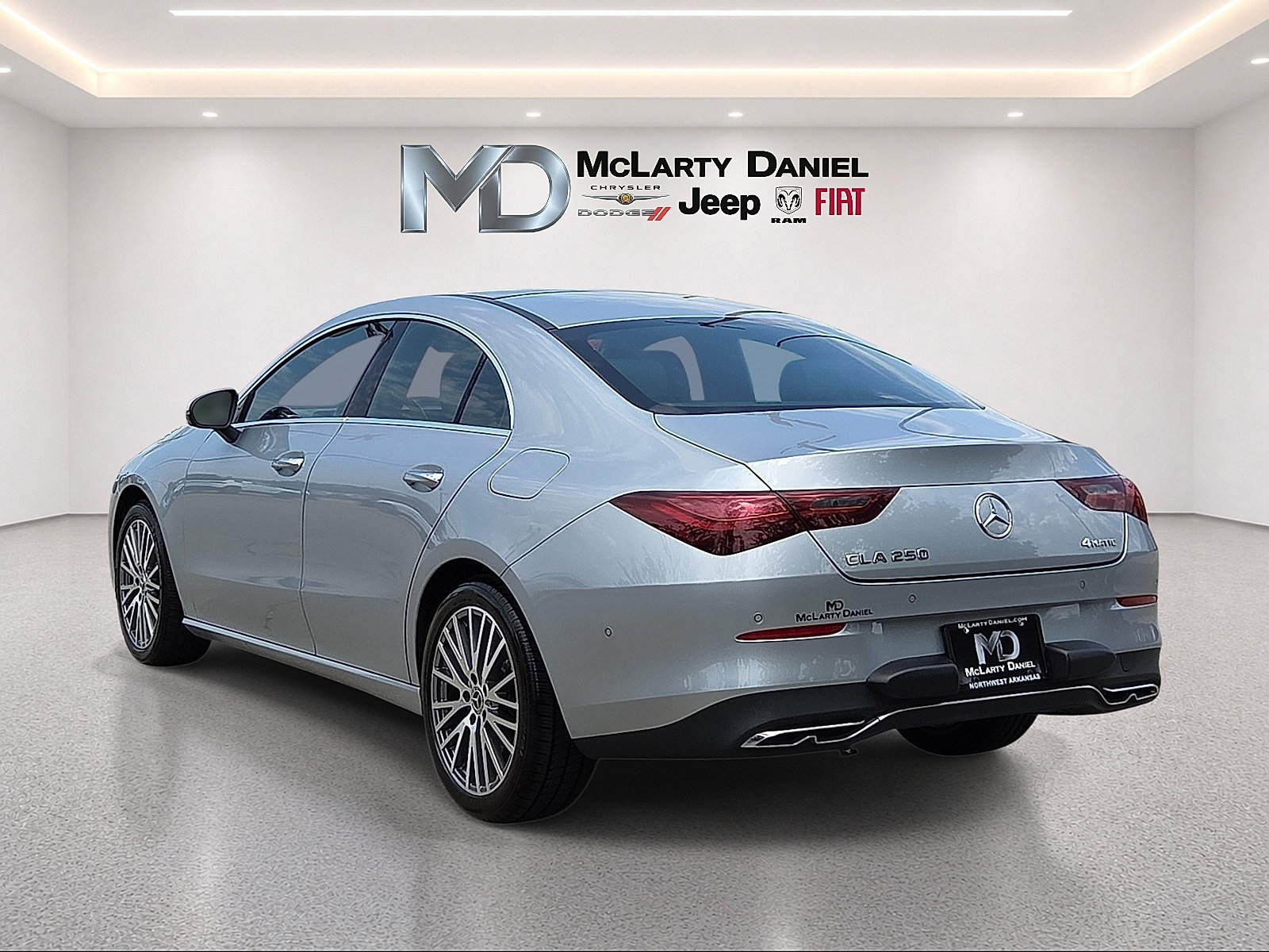 Used 2025 Mercedes-Benz CLA 250 4MATIC image 4