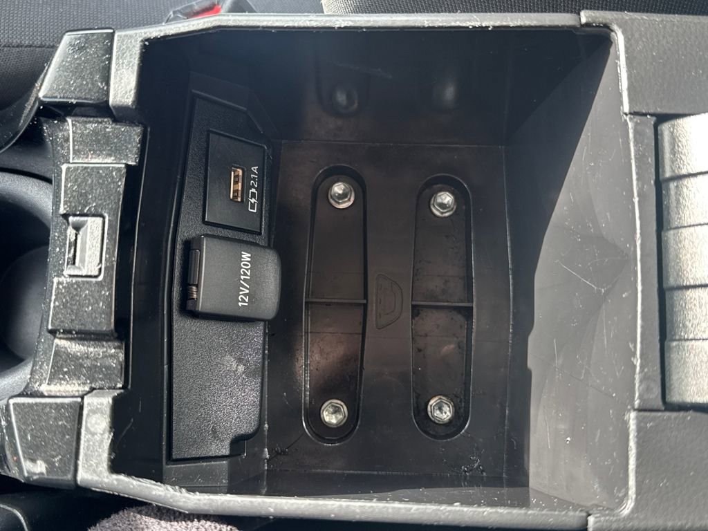 Used 2021 Toyota Corolla LE image 26