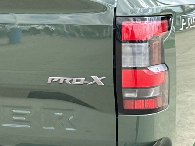 Used 2022 Nissan Frontier Pro-X w/ Pro-X Premium Package image 7