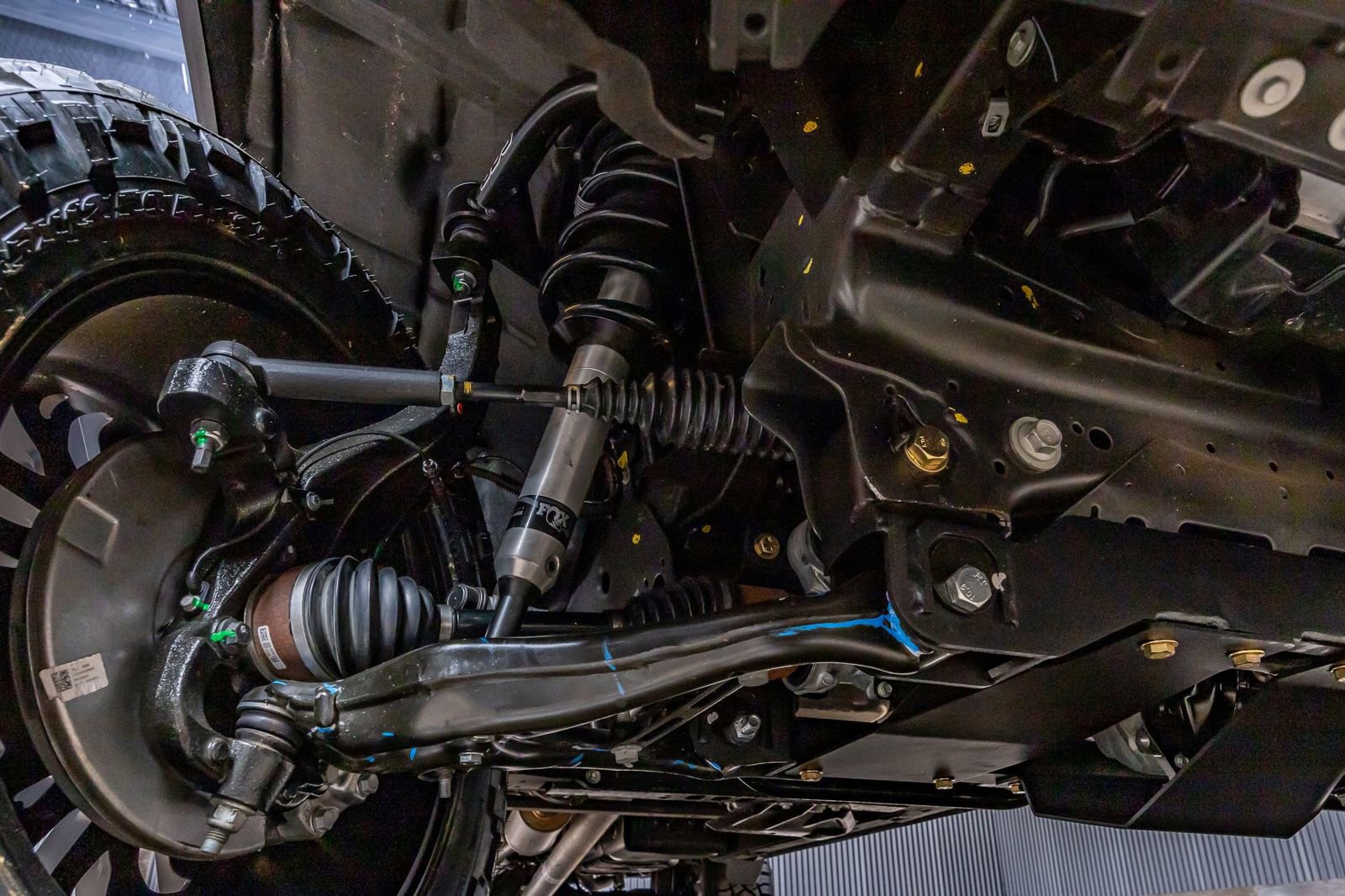 Used 2025 GMC Sierra 1500 AT4 w/ AT4 Premium Package image 13